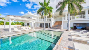 Stunning 6BR Villa Near Longue Bay Beach
